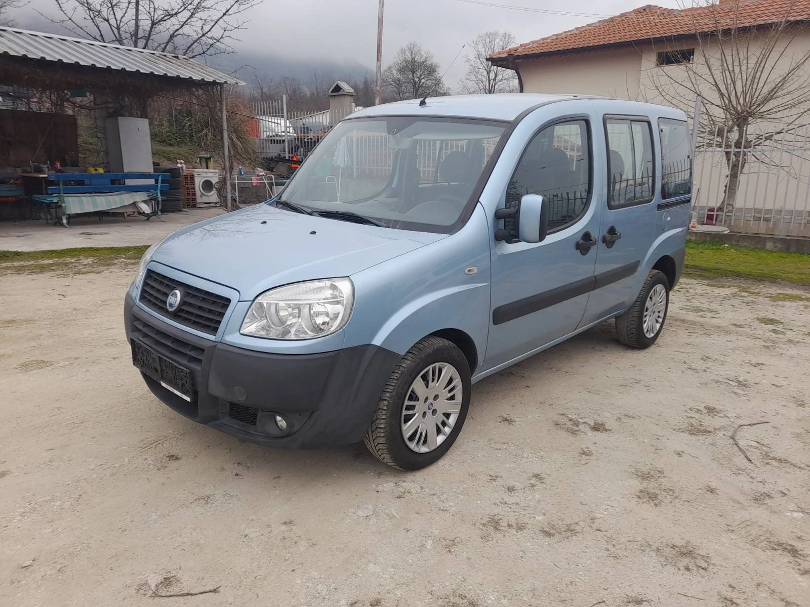 Fiat Doblo 1.4 бензин | Auto.bg — изображение 1