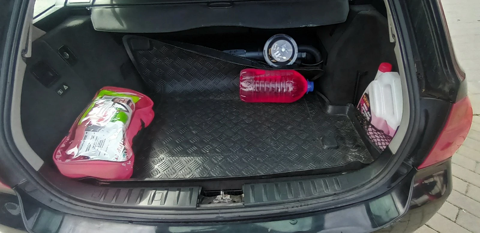 BMW 320 320i с газ, снимка 7 - Автомобили и джипове - 54042638