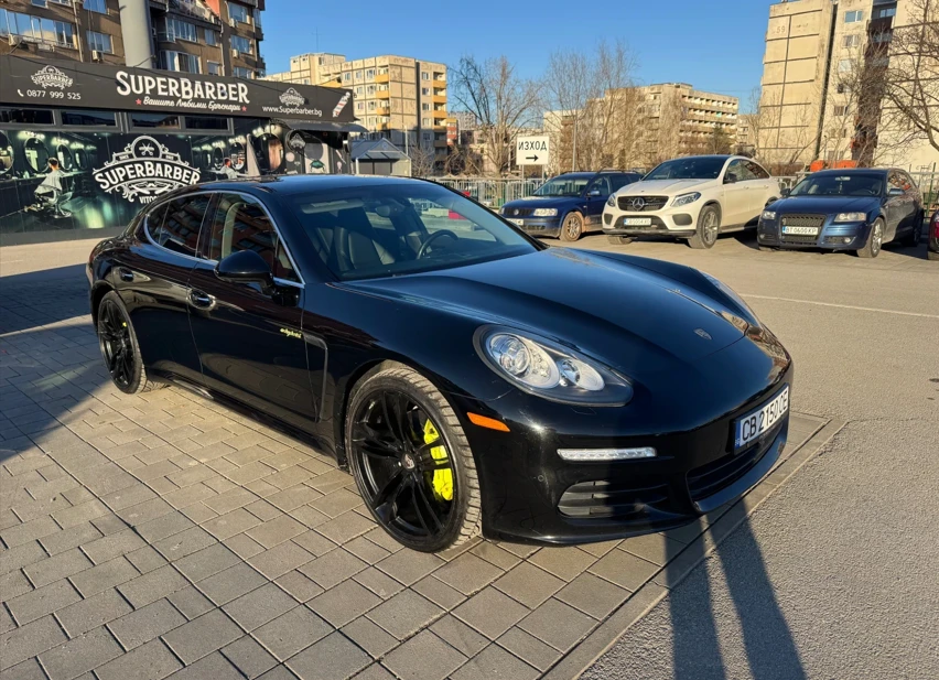 Porsche Panamera Hybrid