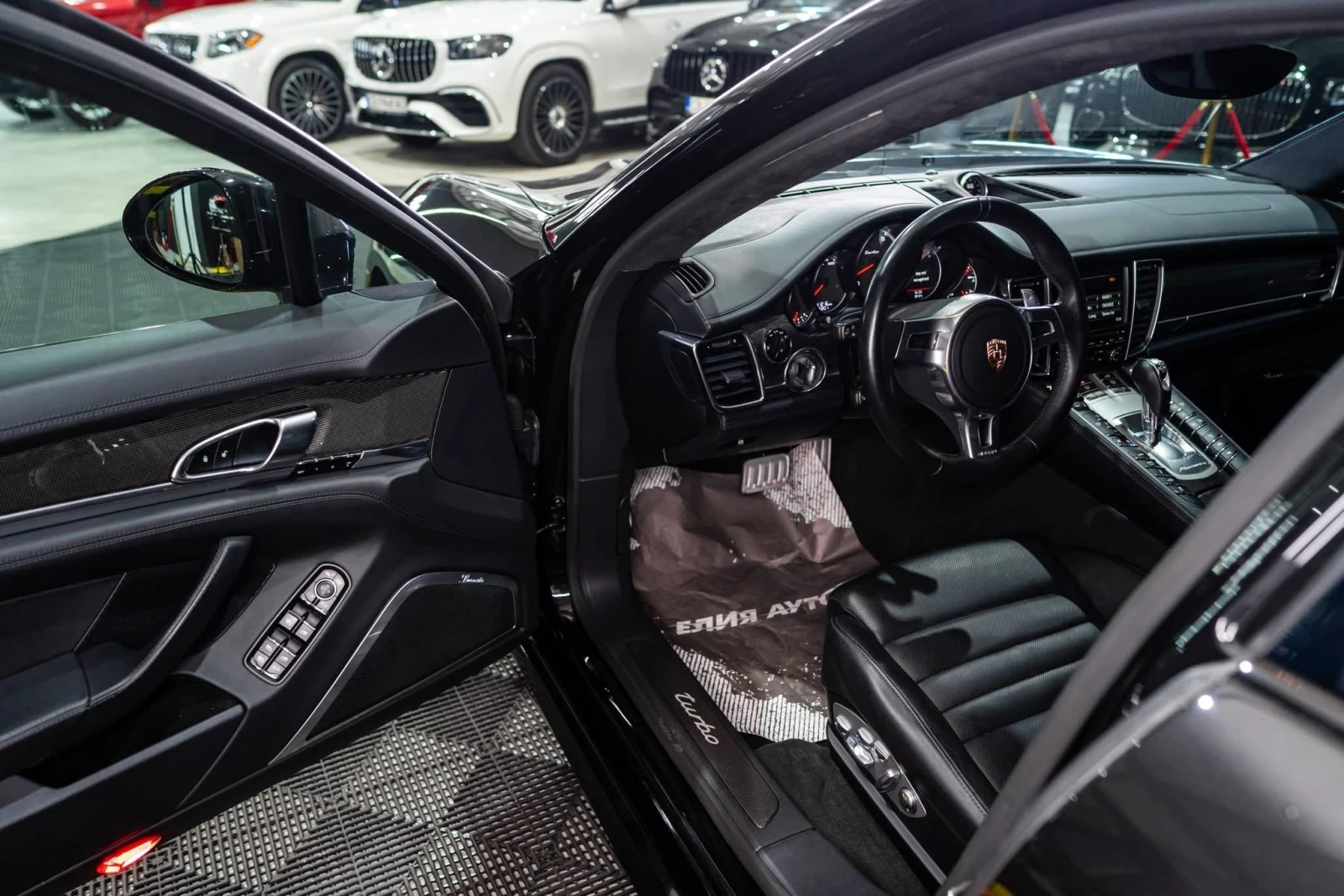 Porsche Panamera TURBO FACELIFT LED NAVI CARBON BURM ЛИЗИНГ 100%, снимка 11 - Автомобили и джипове - 54695779
