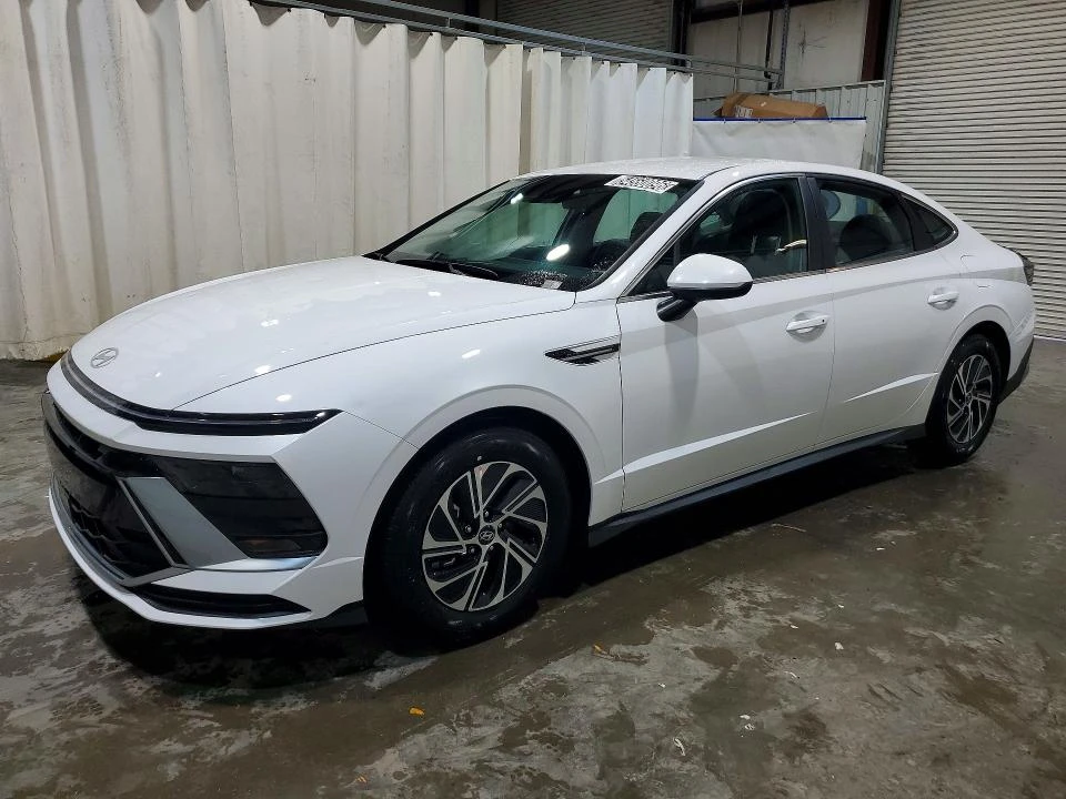 Hyundai Sonata 2.0L 4 FRONT WHEEL DRIVE | Mobile.bg � ����������� 1