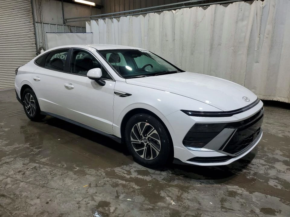 Hyundai Sonata 2.0L 4 FRONT WHEEL DRIVE | Mobile.bg � ����������� 4