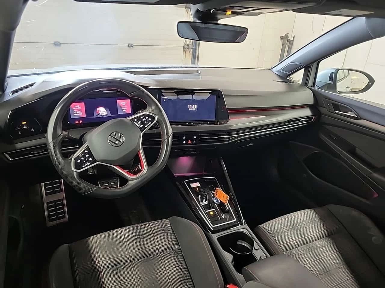 VW Golf * AUTOBAHN * GTI* КАМЕРА* ПАНОРАМА* ПОДГРЕВ* , снимка 10 - Автомобили и джипове - 54776711