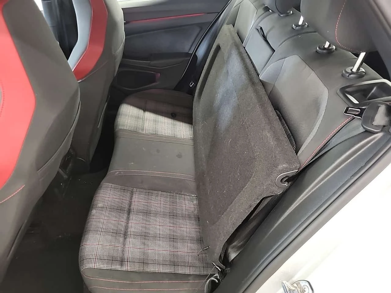 VW Golf * AUTOBAHN * GTI* КАМЕРА* ПАНОРАМА* ПОДГРЕВ* , снимка 13 - Автомобили и джипове - 54776711