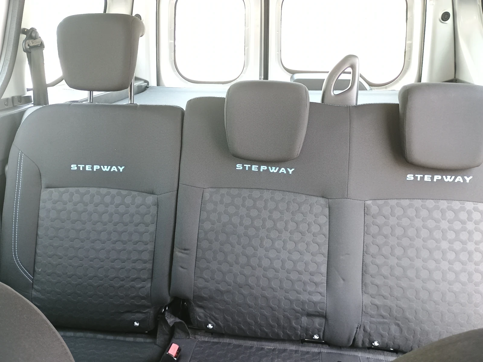 Dacia Dokker STEPWAY, снимка 7 - Автомобили и джипове - 55418884
