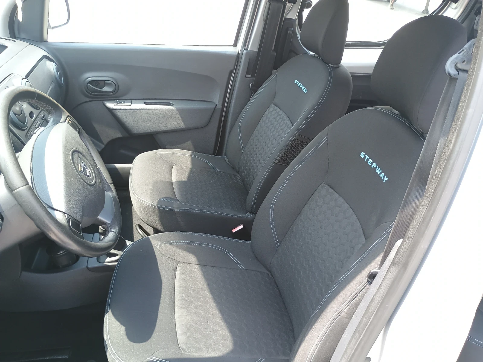 Dacia Dokker STEPWAY, снимка 12 - Автомобили и джипове - 55418884