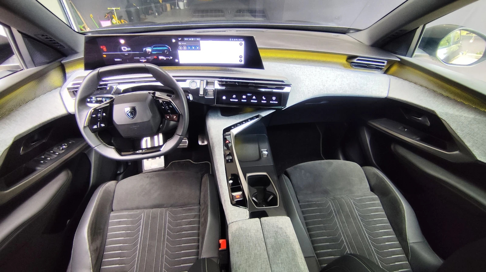 Peugeot 5008 1.2Hybrid GT Premium+ , снимка 6 - Автомобили и джипове - 55960800