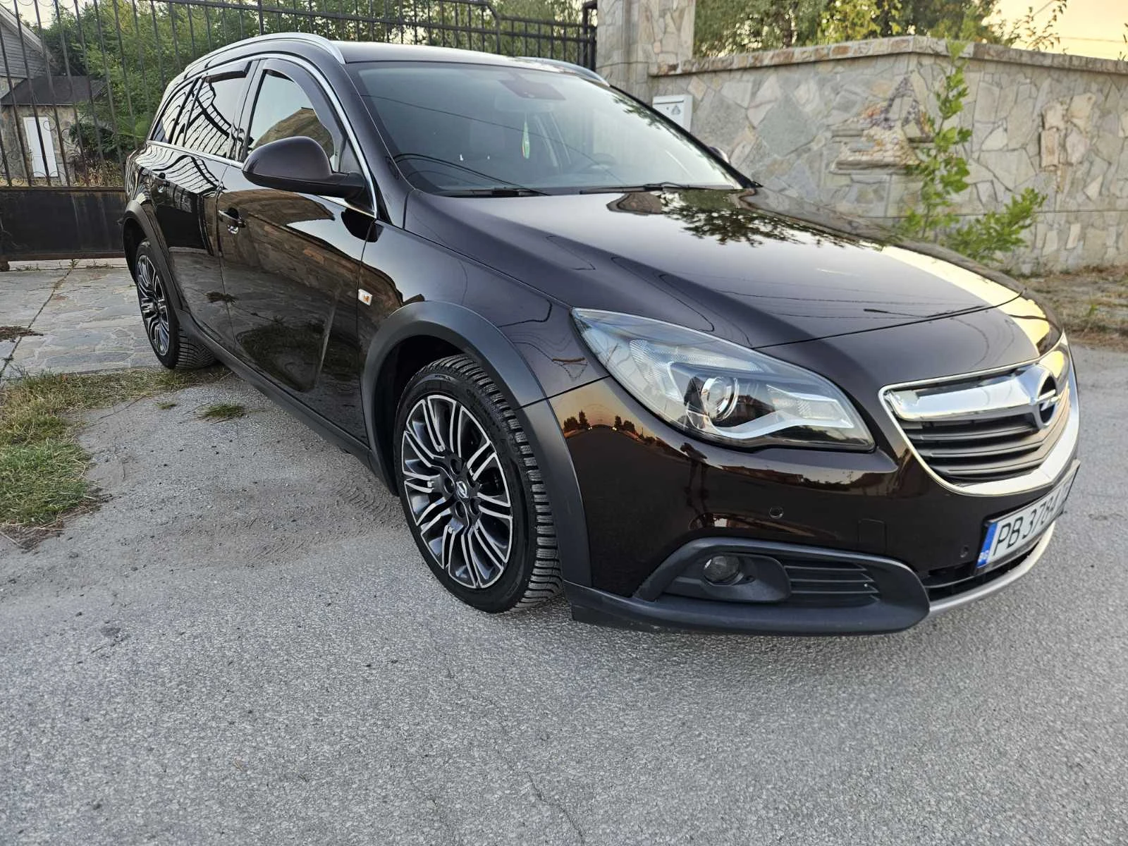 Opel Insignia 2.0TDI SPORT, снимка 8 - Автомобили и джипове - 56012104