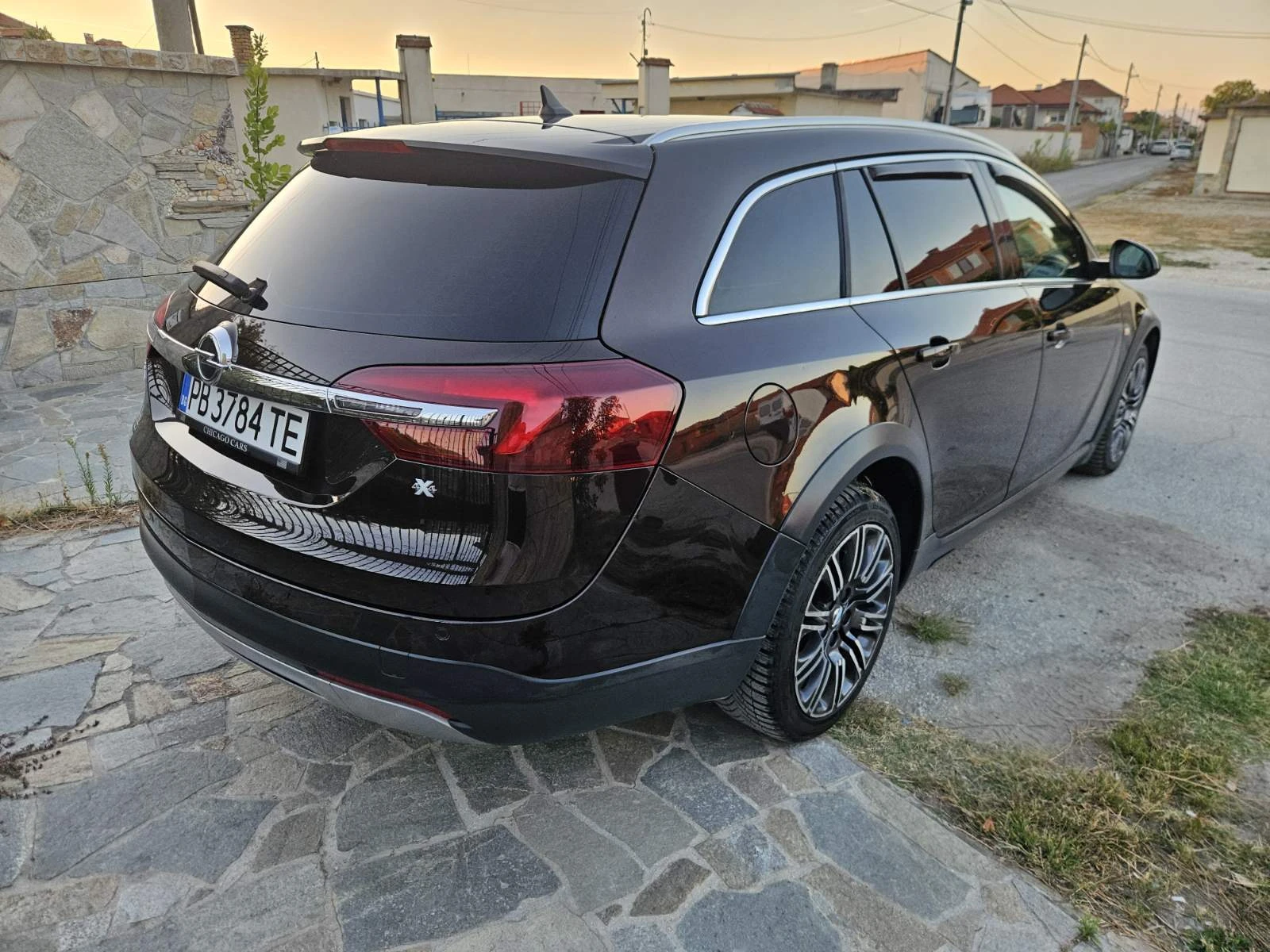 Opel Insignia 2.0TDI SPORT, снимка 9 - Автомобили и джипове - 56012104