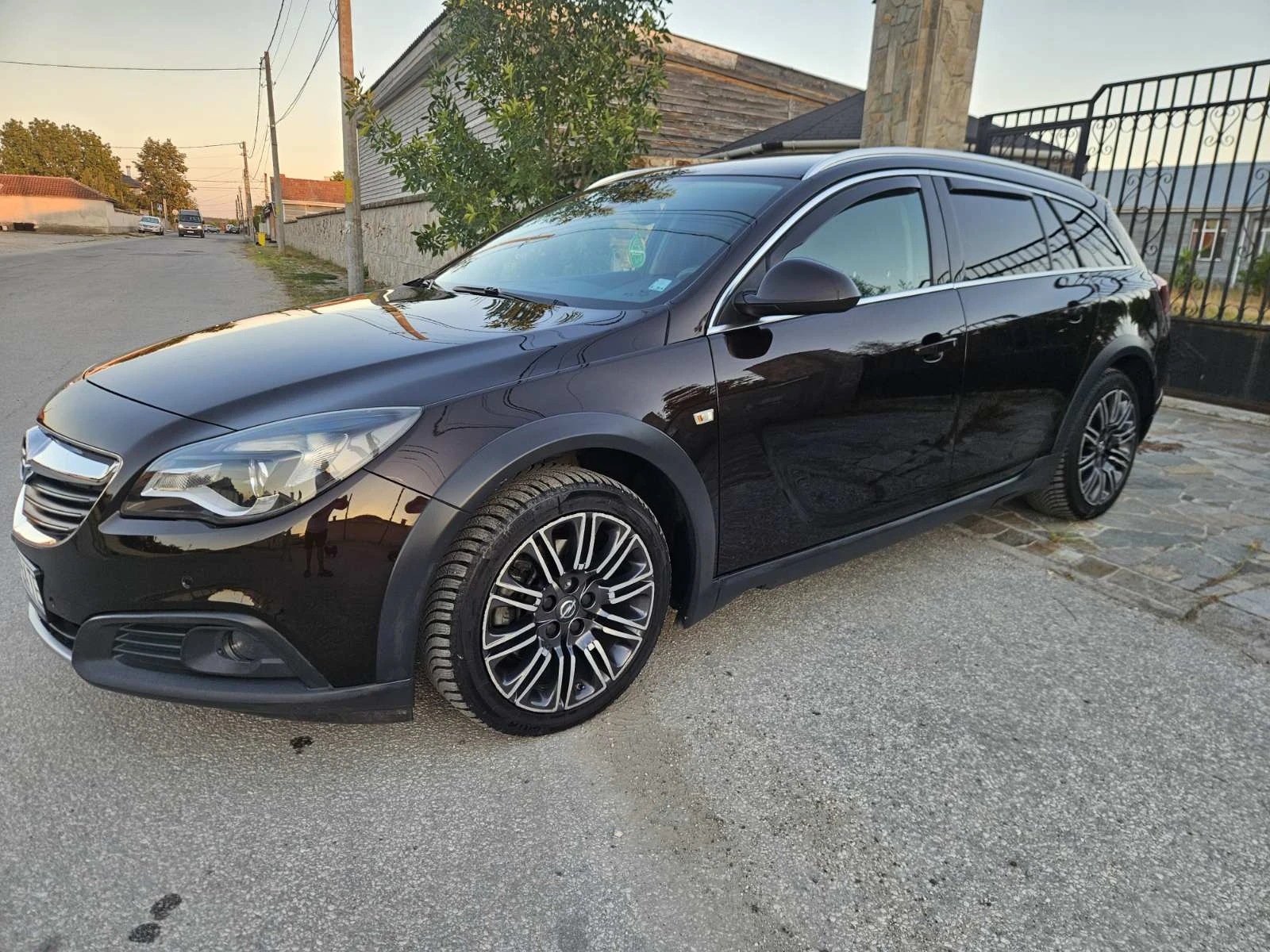 Opel Insignia 2.0TDI SPORT, снимка 6 - Автомобили и джипове - 56012104
