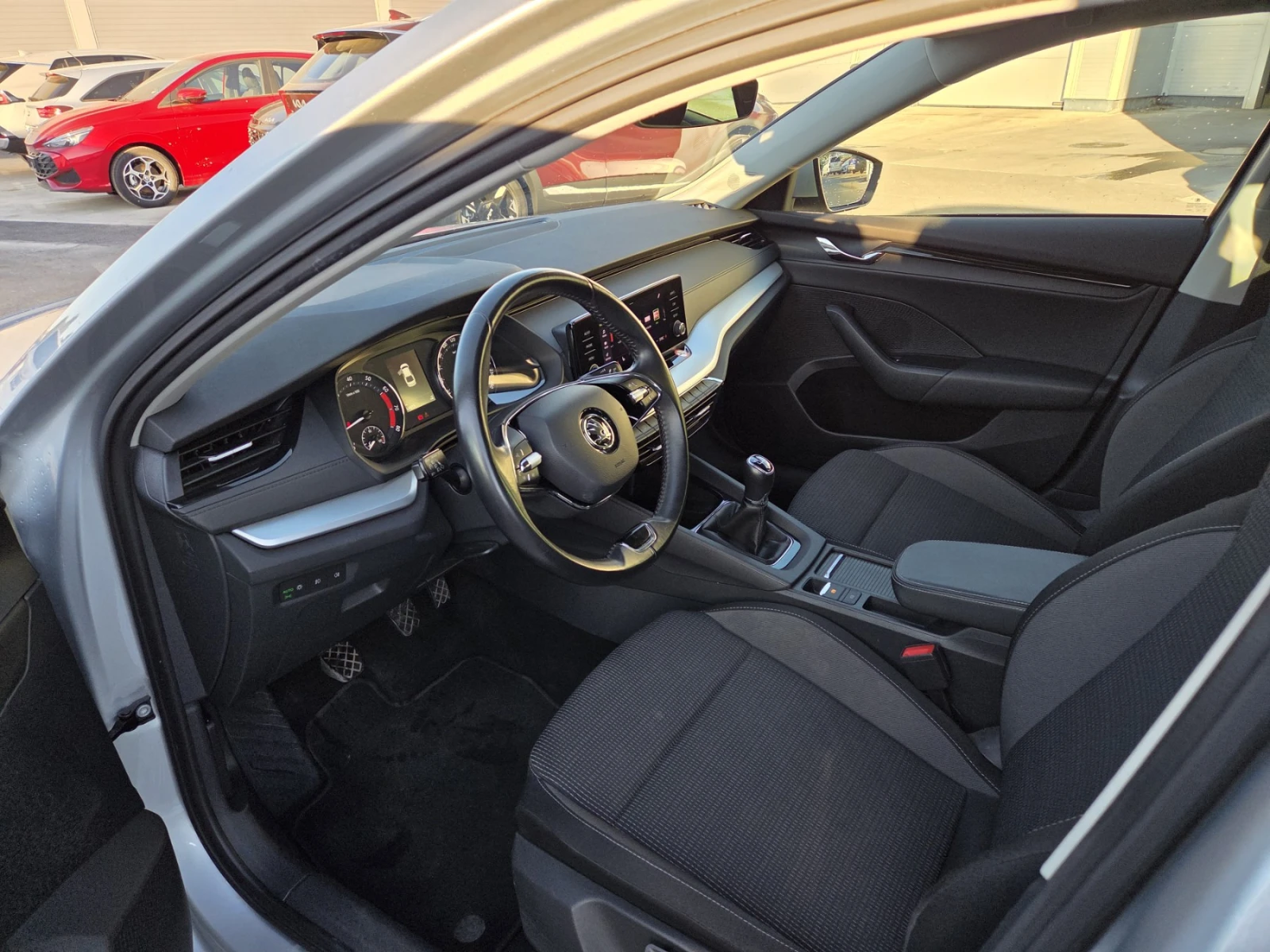 Skoda Octavia 1.5 tsi ГАРАНЦИЯ, снимка 6 - Автомобили и джипове - 56304555
