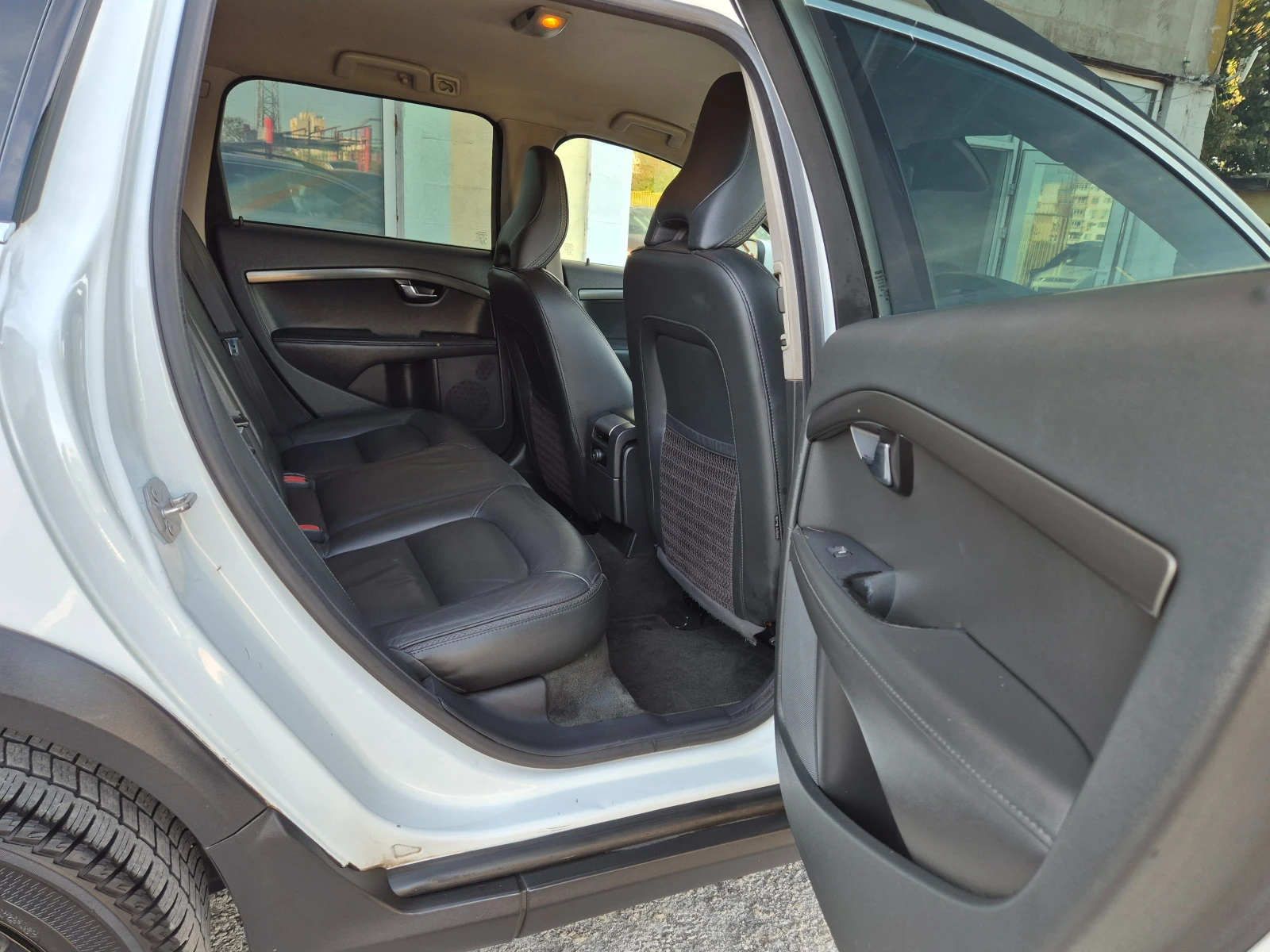 Volvo Xc70 2.0D 180�� ITALY ������ | Mobile.bg � ����������� 9