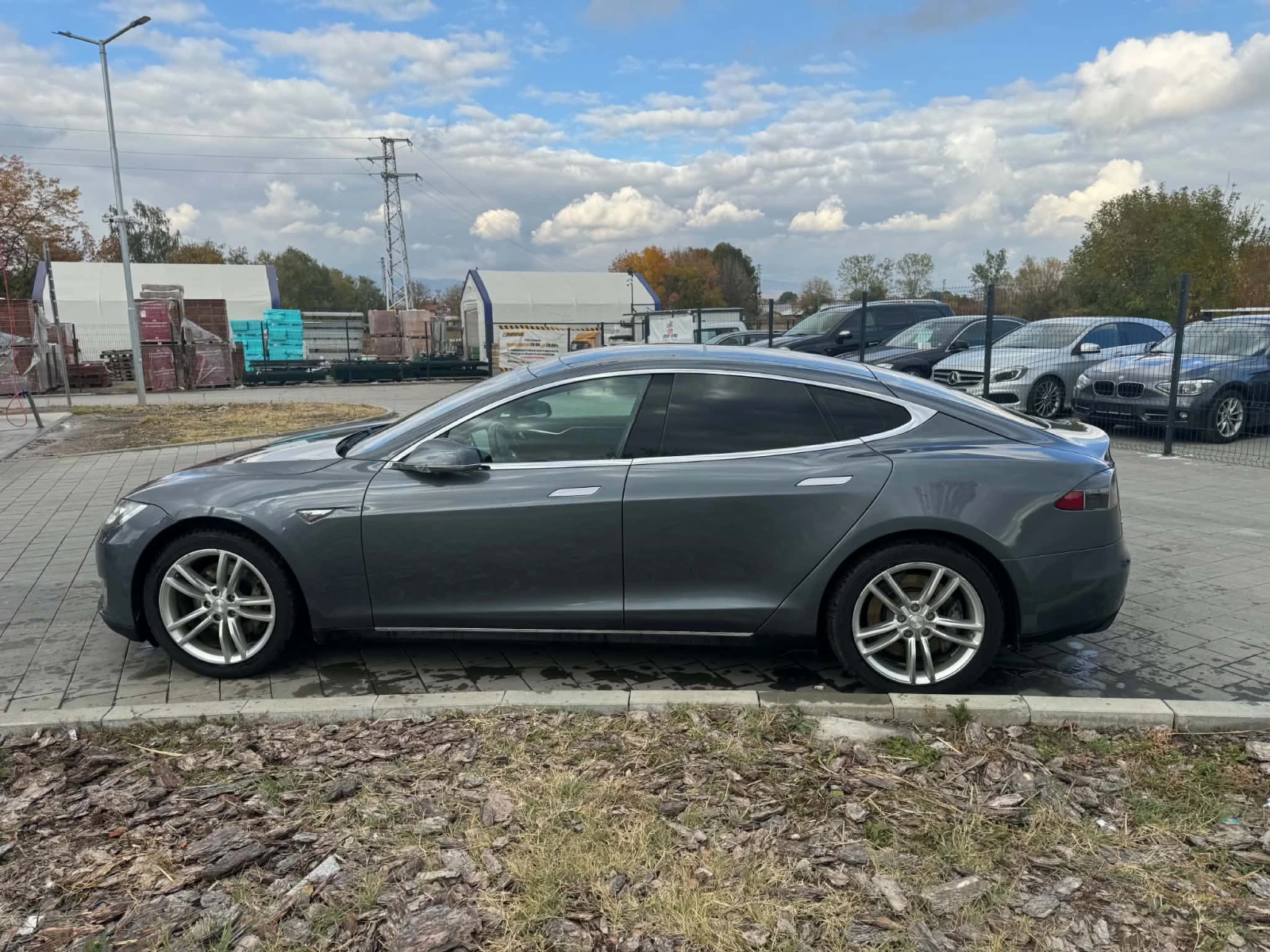 Tesla Model S 85, снимка 3 - Автомобили и джипове - 56549848