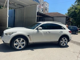 Infiniti QX70, снимка 3