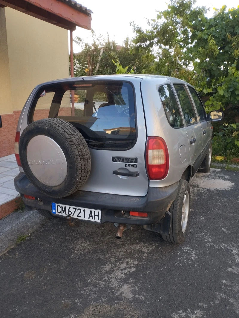 Lada Niva 1.7 GAZ, снимка 3 - Автомобили и джипове - 48455810