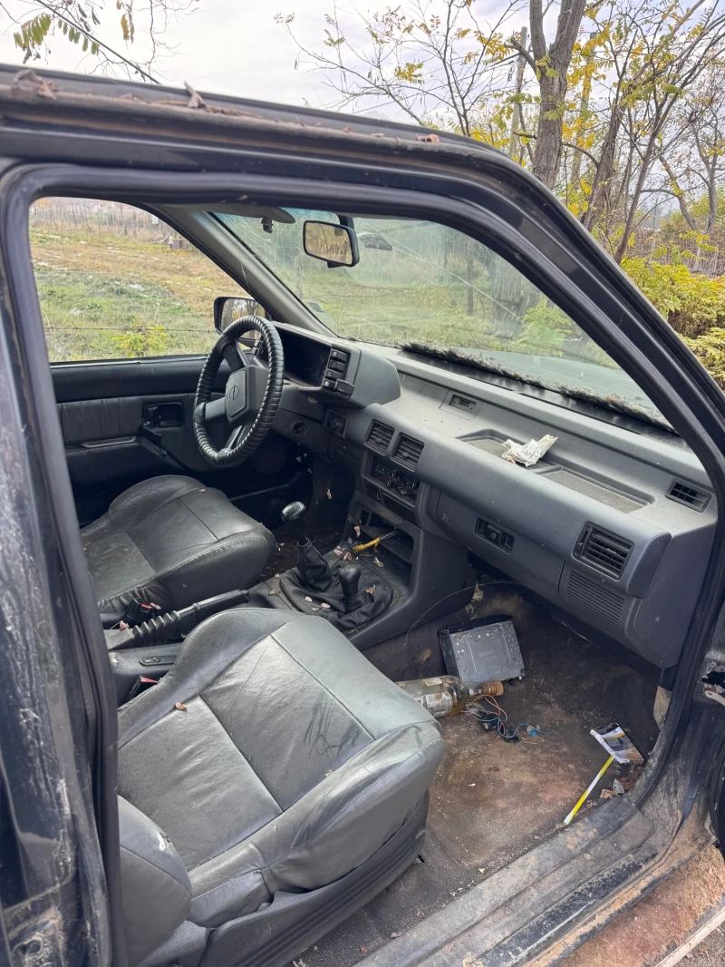 Opel Frontera, снимка 6 - Автомобили и джипове - 52457276