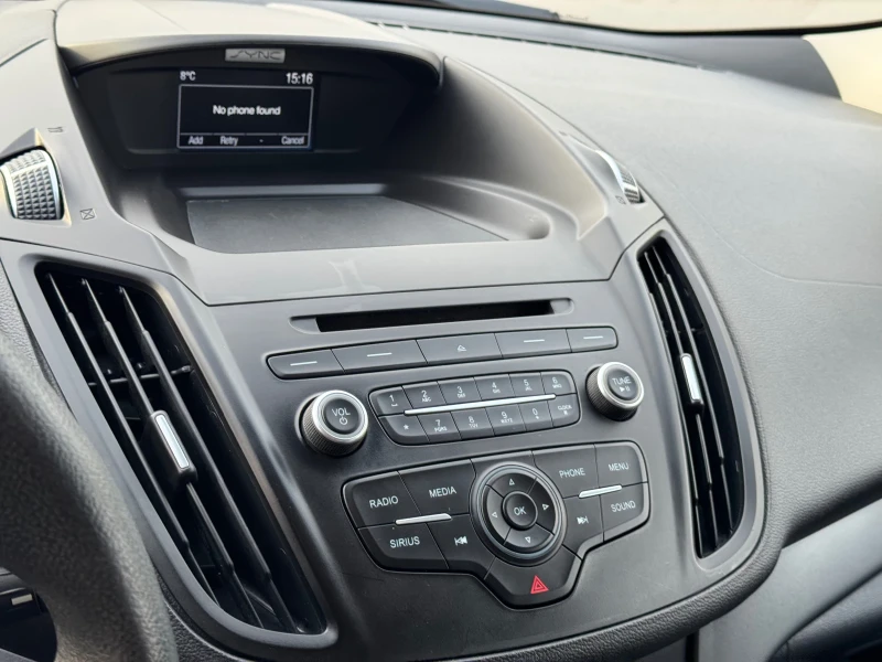 Ford Escape SE* 4WD* CAMERA* РЕГИСТРИРАН, снимка 9 - Автомобили и джипове - 52628303