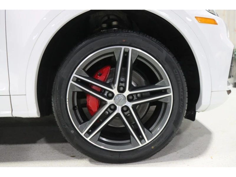Audi SQ5 3.0 4X4, снимка 10 - Автомобили и джипове - 53161013