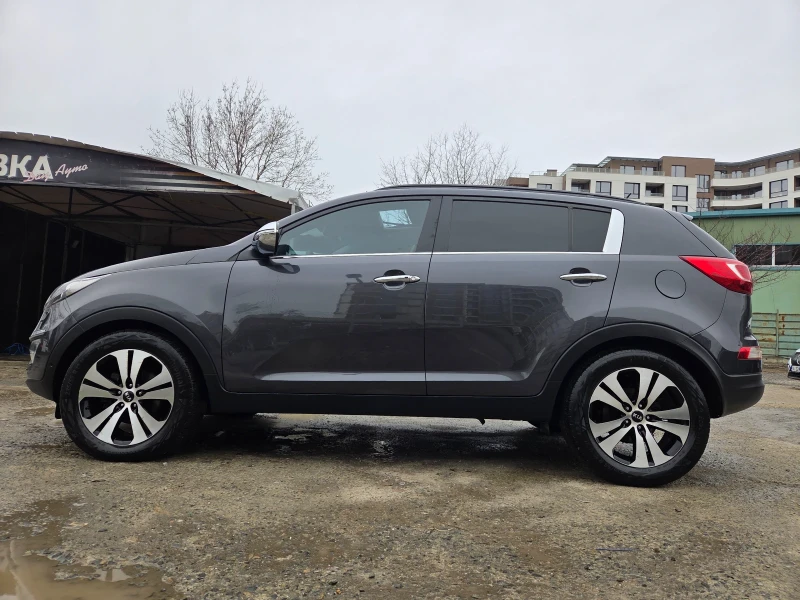 Kia Sportage 2.0CRD 4x4 185ps, снимка 8 - Автомобили и джипове - 53429159