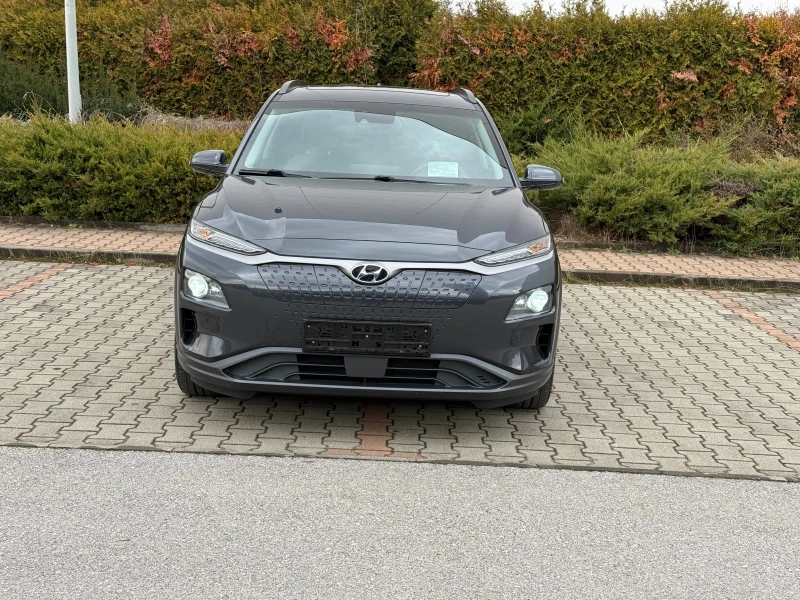Hyundai Kona Premium 64 KWh 204 hp Bluelink SOH100%, снимка 3 - Автомобили и джипове - 53501724
