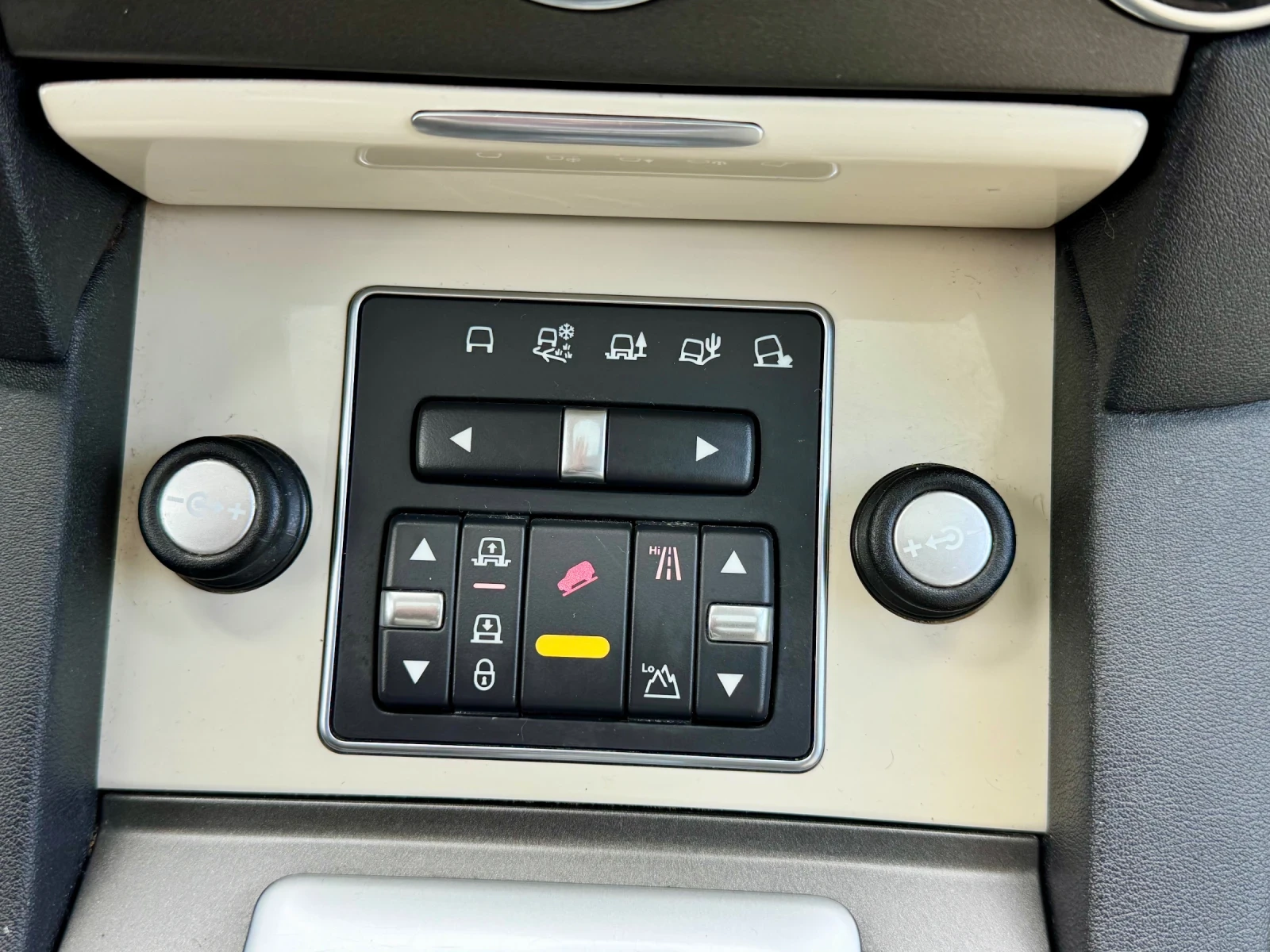 Land Rover Discovery 3.0HSE DISCOVERY 4 ИТАЛИЯ | Mobile.bg — изображение 16