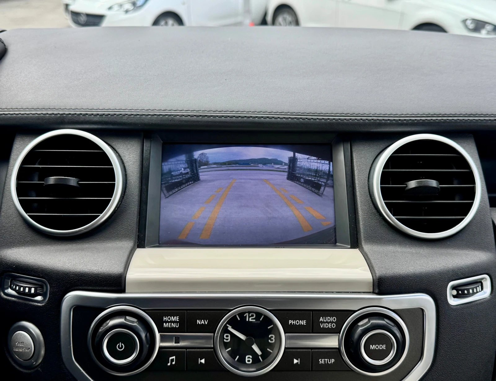 Land Rover Discovery 3.0HSE DISCOVERY 4 ИТАЛИЯ | Mobile.bg — изображение 15