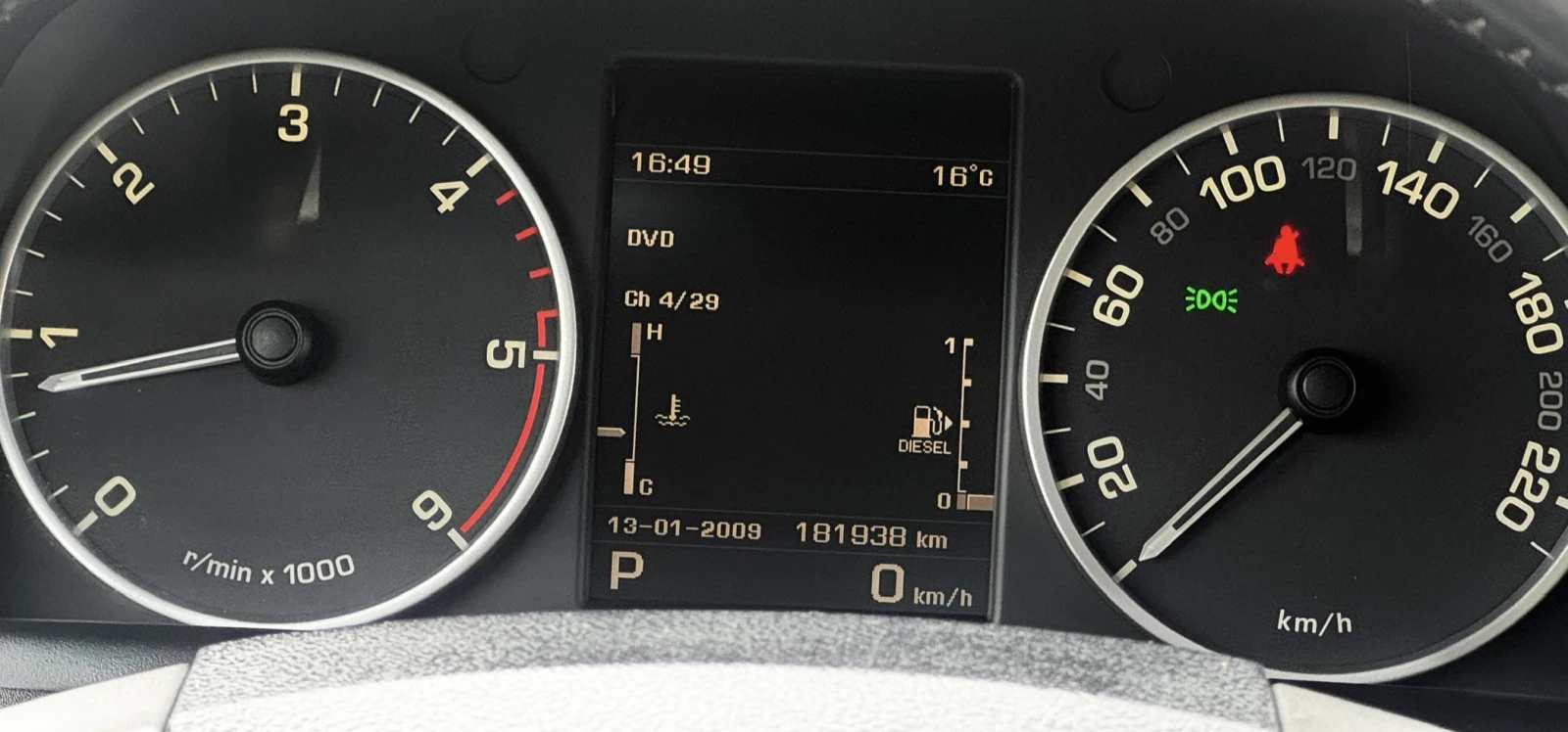Land Rover Discovery 3.0HSE DISCOVERY 4 ИТАЛИЯ | Mobile.bg — изображение 14