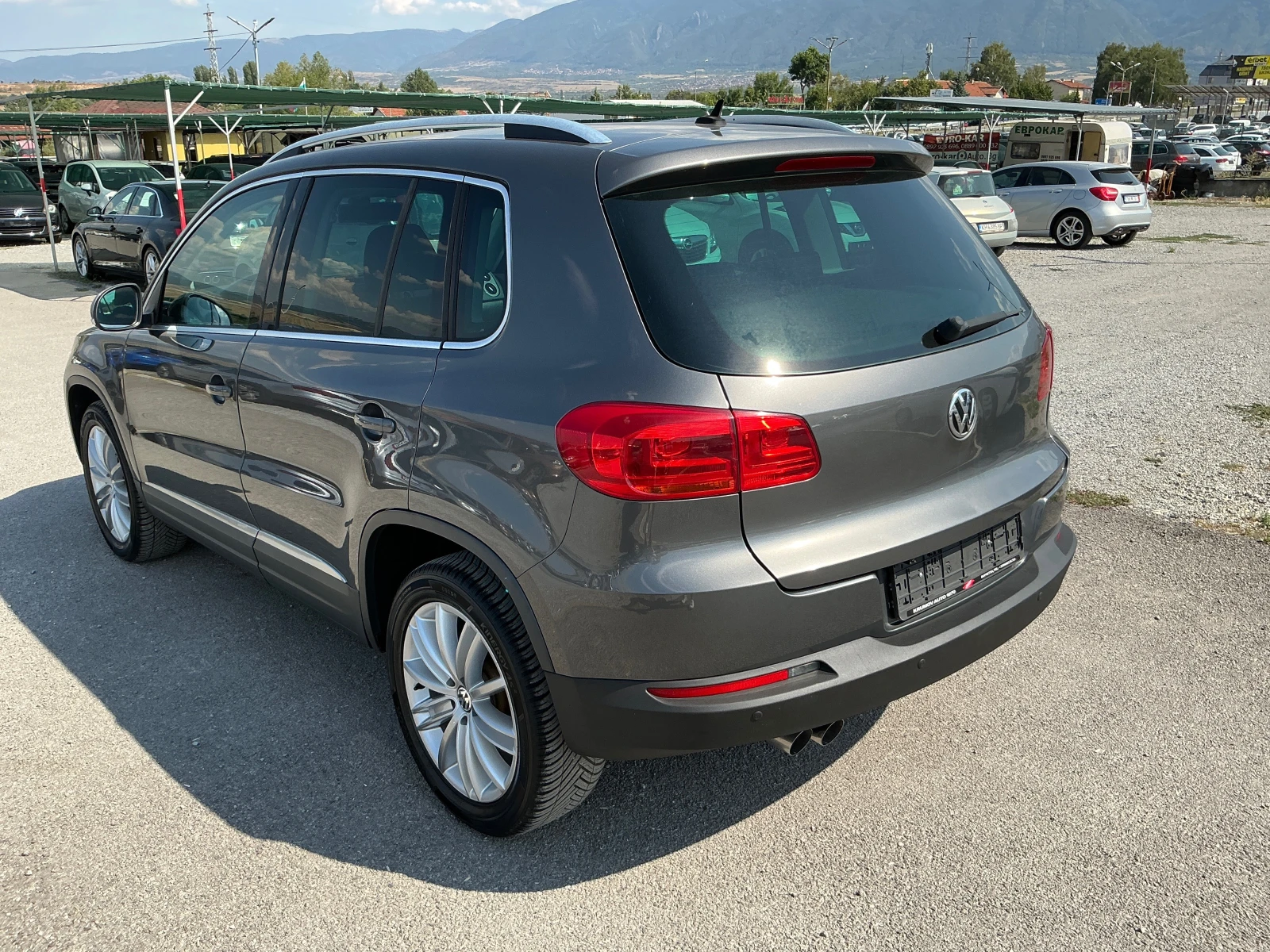 VW Tiguan 2.0 TDI - изображение 6