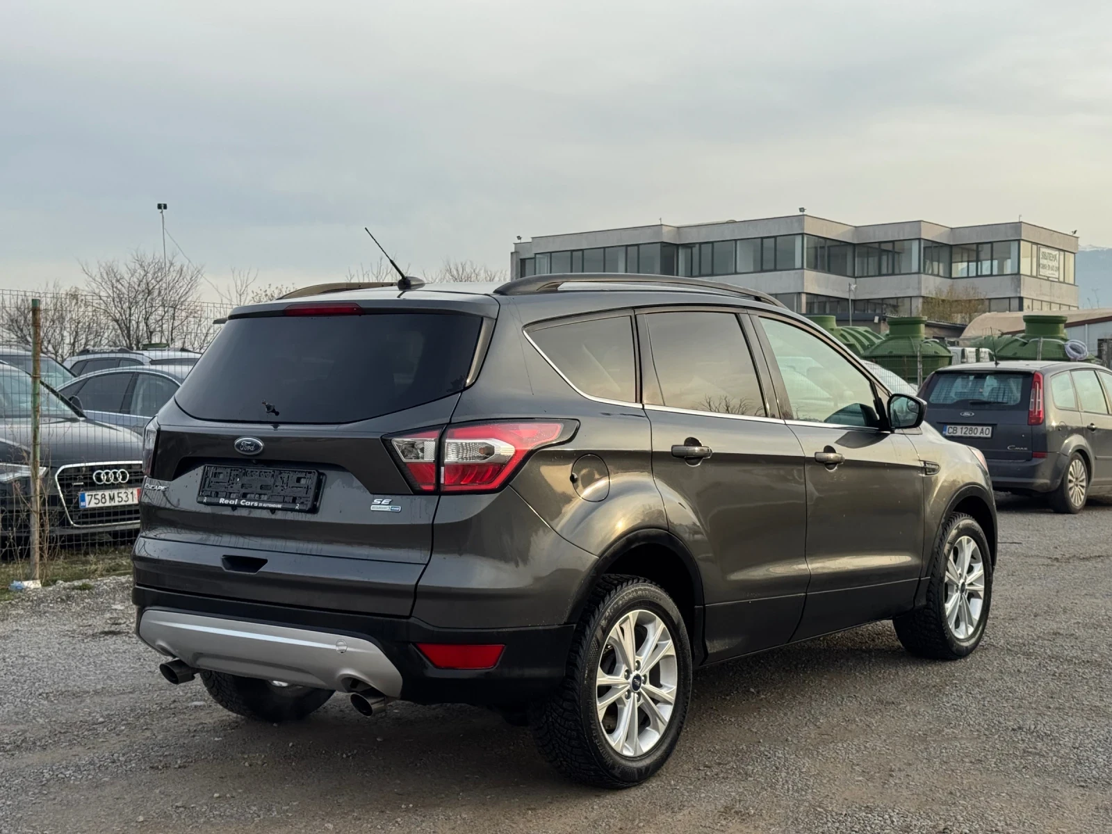 Ford Escape SE* 4WD* CAMERA* РЕГИСТРИРАН - изображение 4