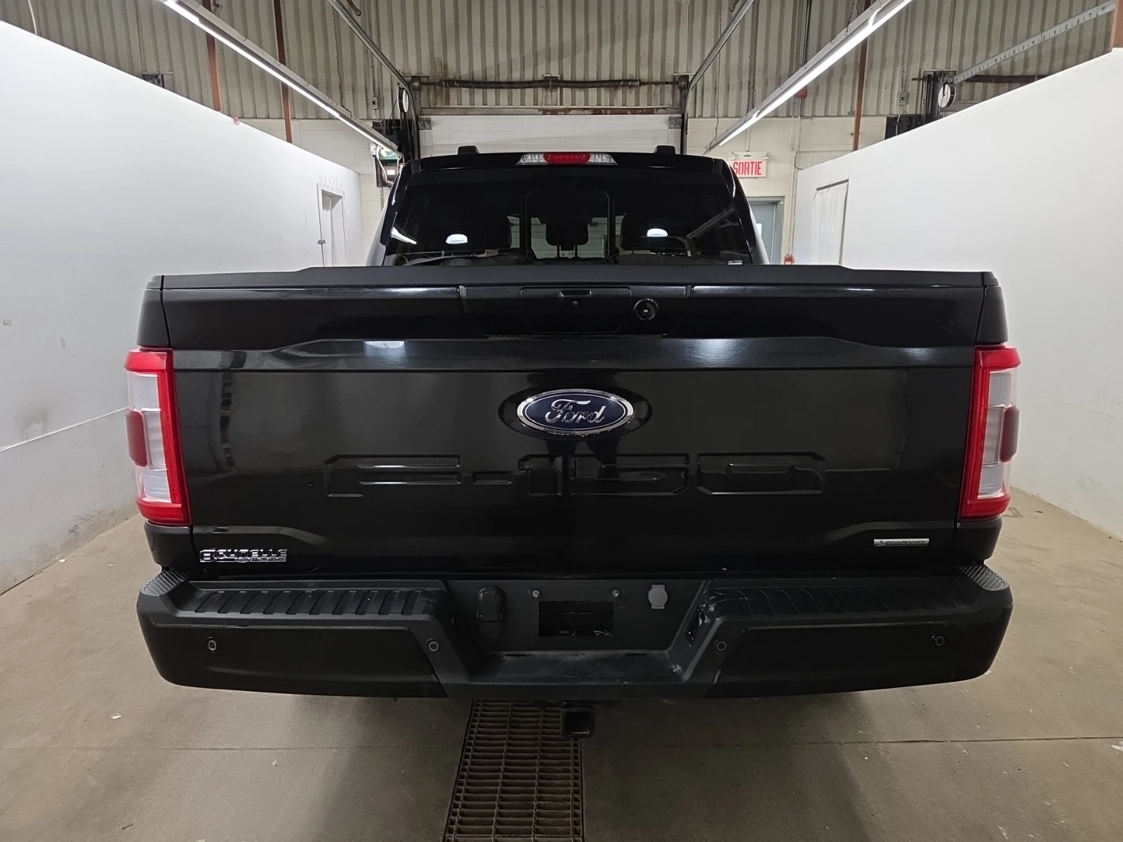 Ford F150 XL 4WD SuperCrew , снимка 7 - Автомобили и джипове - 54492111