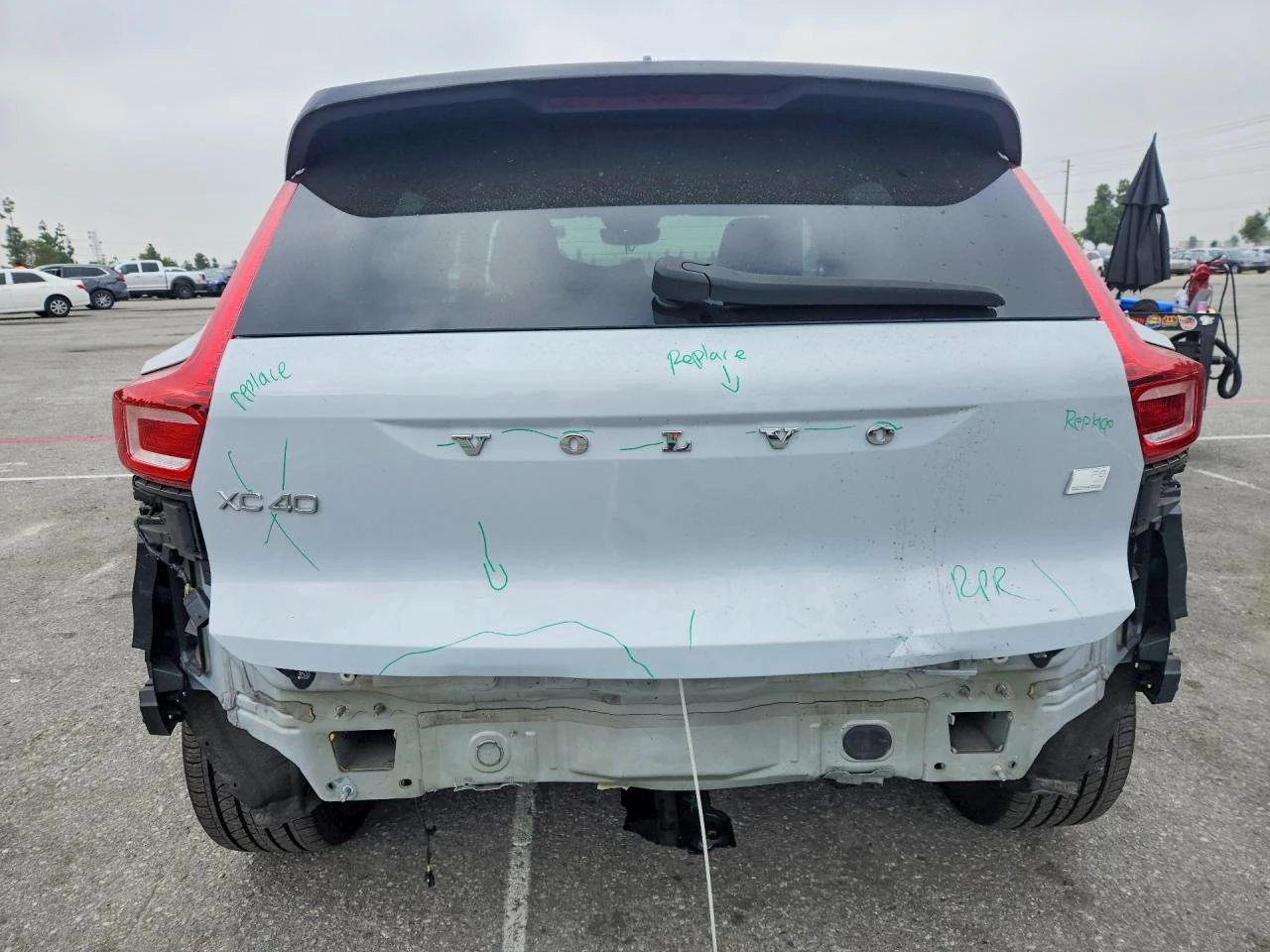 Volvo XC40 RECHARGE* РЕАЛНИ КМ!, снимка 6 - Автомобили и джипове - 54897117