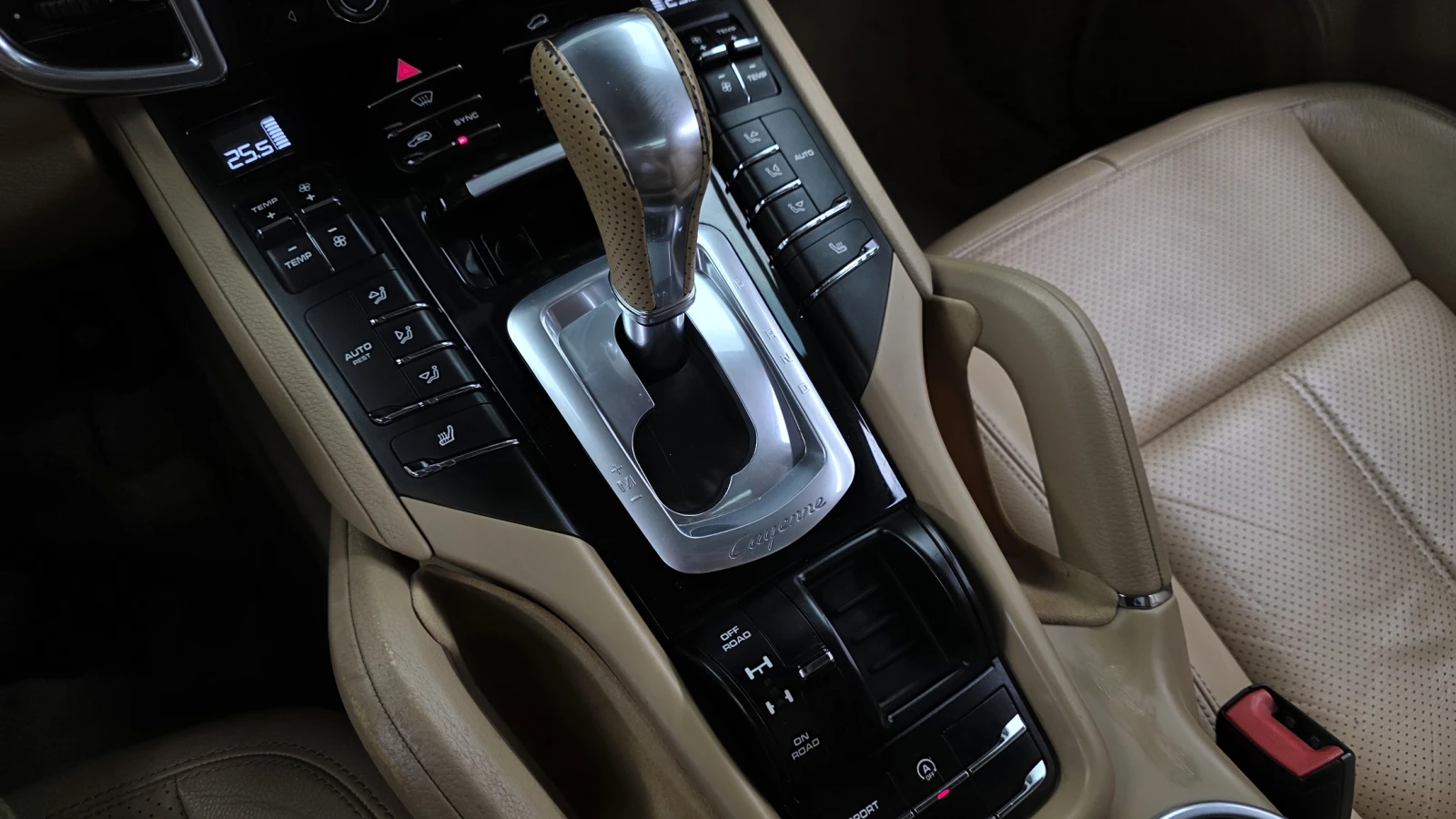 Porsche Cayenne 3.0 Diesel autogeorge.com, снимка 13 - Автомобили и джипове - 55735725