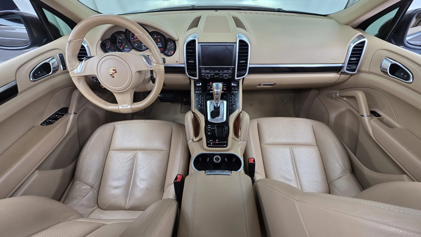 Porsche Cayenne 3.0 Diesel autogeorge.com, снимка 10 - Автомобили и джипове - 55735725