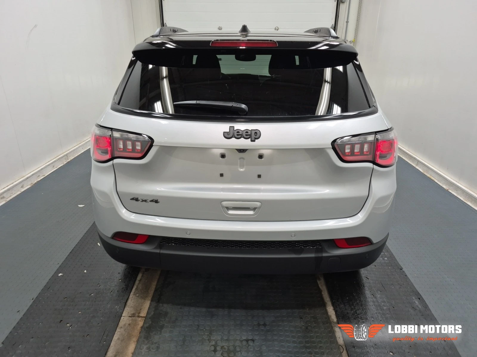 Jeep Compass, снимка 6 - Автомобили и джипове - 56025258