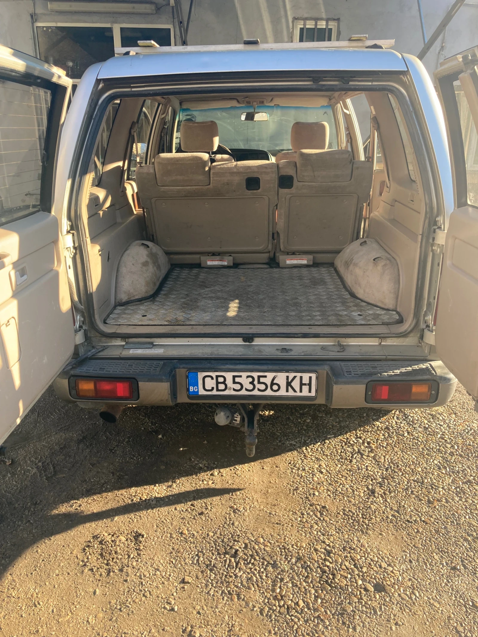 Isuzu Trooper Исузо, снимка 8 - Автомобили и джипове - 56075453