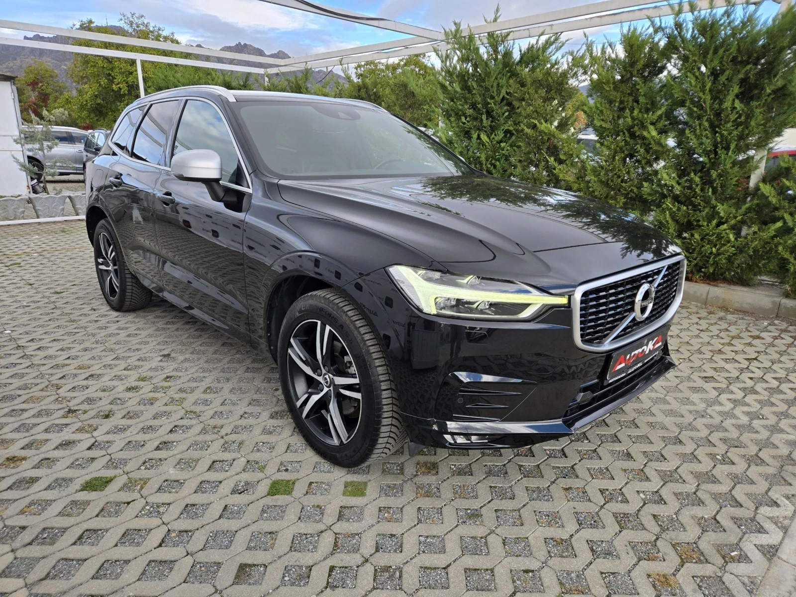 Volvo XC60 2.0D-190��/R-DESIGN/DIGITAL/DISTRONIC/FULL LED/AWD | Mobile.bg � ����������� 2