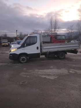 Iveco Daily 5021 с "Б" Категория, снимка 3