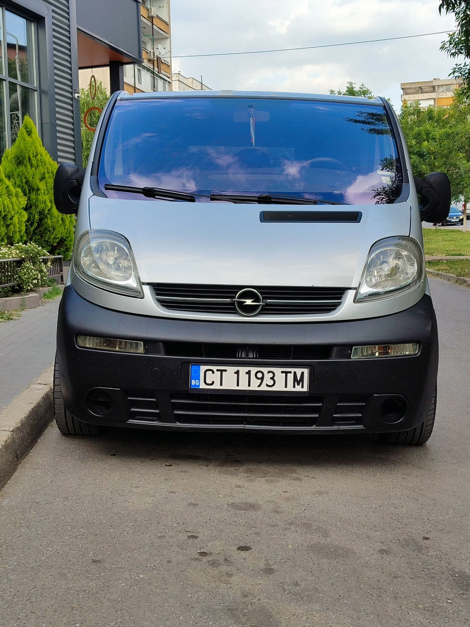Opel Vivaro 1.9dci 101hp  - изображение 9