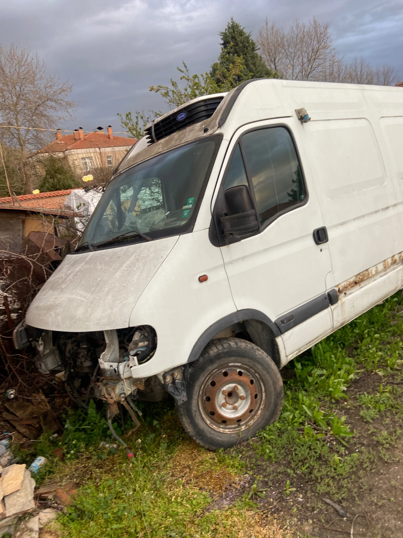 Renault Master 2.5 dci, снимка 2 - Бусове и автобуси - 54158304