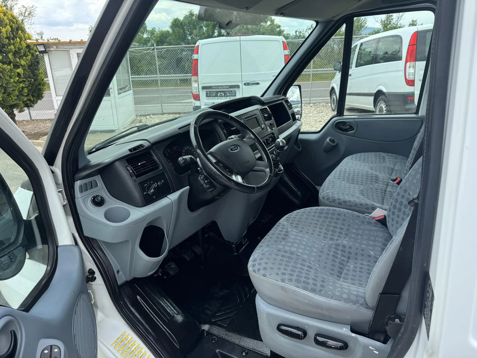 Ford Transit KLIMA 6-�������� 125�.�. | Mobile.bg � ����������� 13
