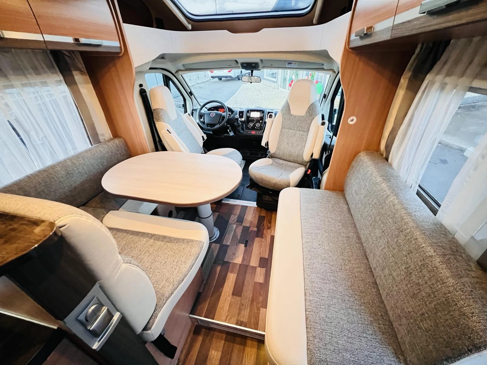 Кемпер Knaus 650 - изображение 6