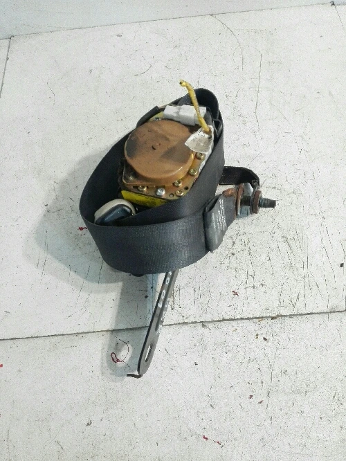 Колан преден десен Нисан Алмера Тино