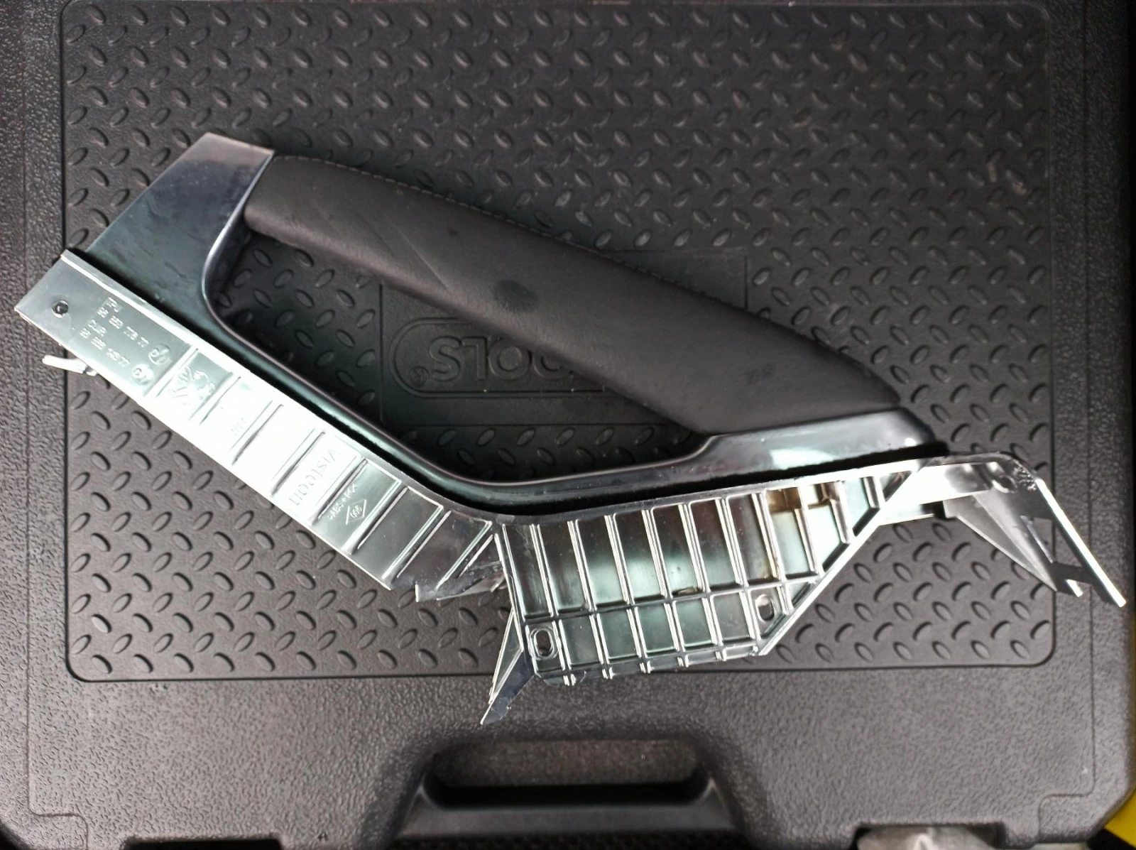      3008 | Mobile.bg   2