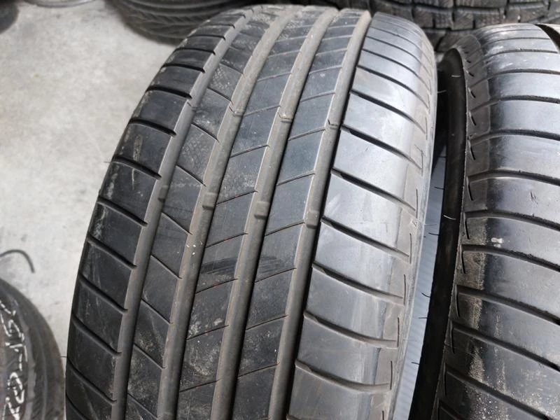 Гуми Летни 225/50R17, снимка 3 - Гуми и джанти - 36287410