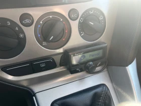 Ford Focus 1.6 benzin Обслужена, снимка 9