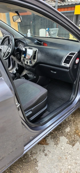Hyundai I20, снимка 12