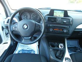 BMW 118 2.0D, снимка 10 - Автомобили и джипове - 38385182