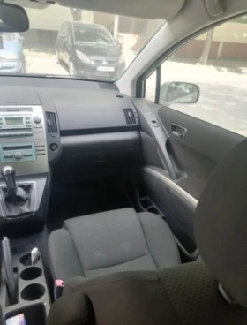 Обява за продажба на Toyota Corolla verso 1, 8i ~9 800 лв. - изображение 5