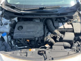 Hyundai I30 1.6CRDi AВТОМАТИК ЕURO6 - 6399 € / 12515.36 лв. - 13661972 11