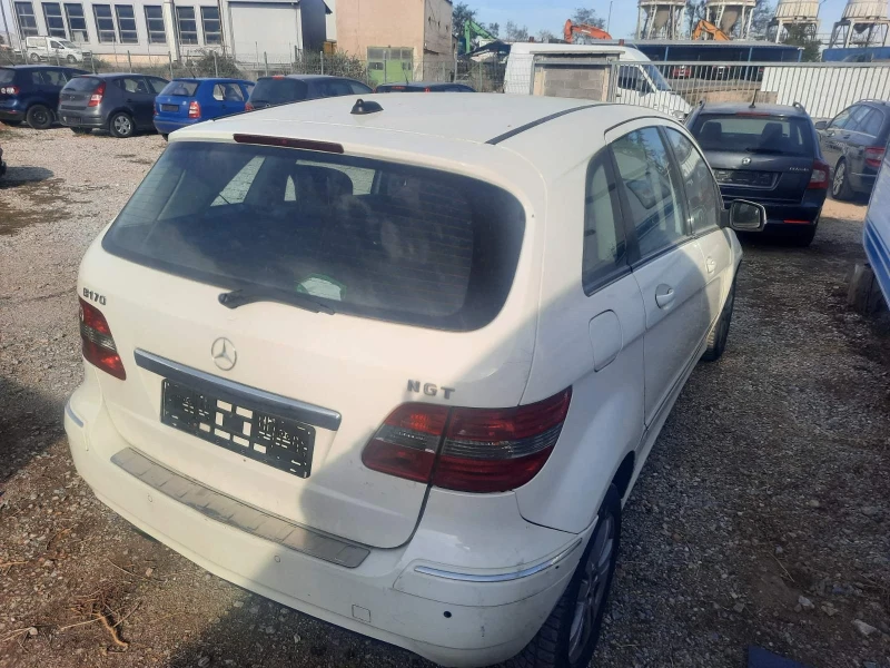 Mercedes-Benz B 170 МЕТАН, снимка 3 - Автомобили и джипове - 47577257